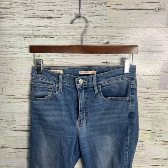 Levi's Blue super Skinny Jeans high rise 720 with Distressed Details - Picture 3 of 7